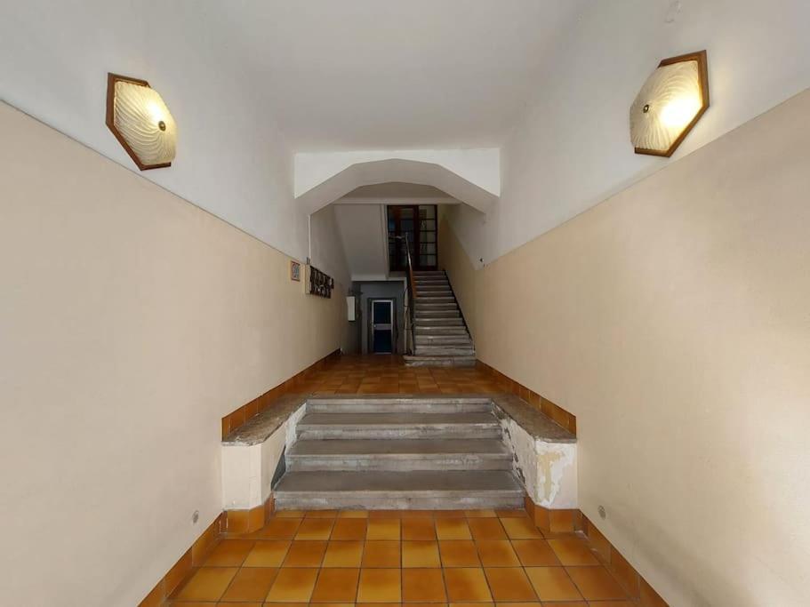 La Terrazza Apartment Trieste Bagian luar foto